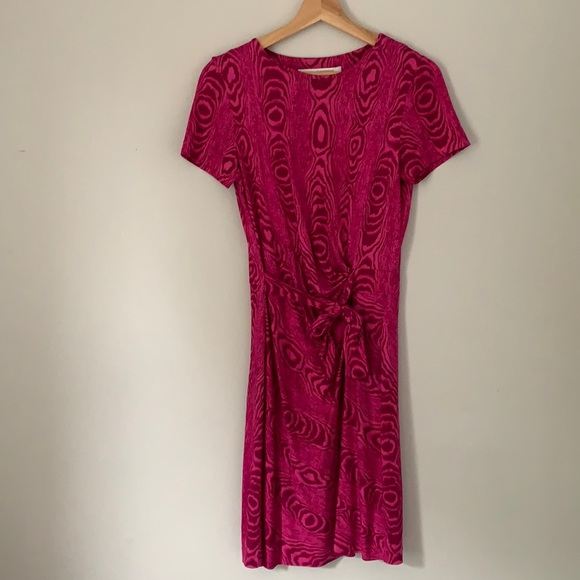 SOLD 100% silk Diane Von Furstenberg pink dress size 6 - Picture 1 of 6